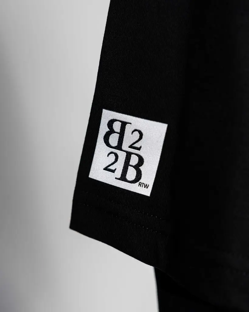 T-Shirt Black Shadow ⚪️ — Anteprima 4