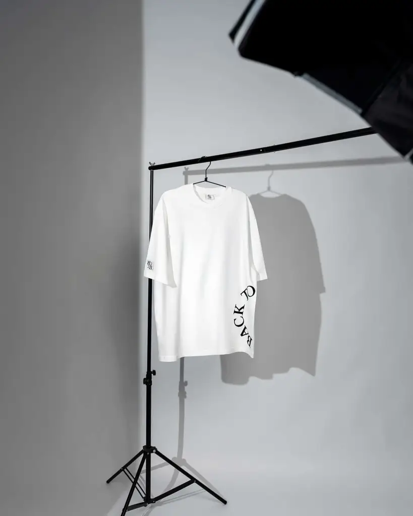 T-Shirt White Shadow ⚫️ — Anteprima 5